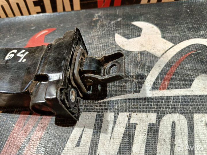 Ограничитель двери передний левый Skoda Rapid