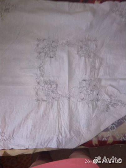 Скатерть, вышивка острова Мадейра