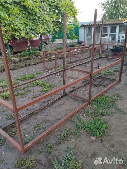 Стеллажи металлические б/у