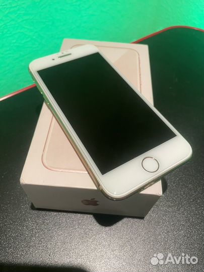 iPhone 8, 64 ГБ