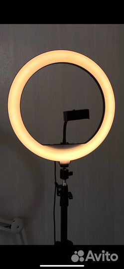 Кольцевая лампа