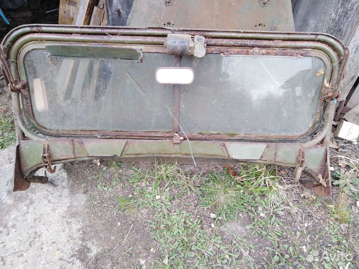 Рамка лобового стекла на газ 69
