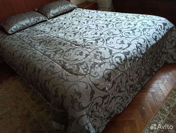 Покрывало 2.40х2.60.наволочки,жаккард /сатин,хлопо