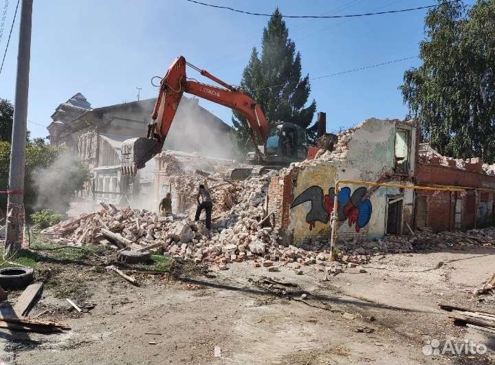 Демонтаж снос старых домов и дач
