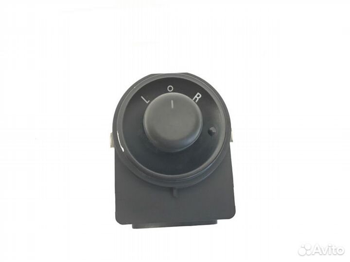 Блок управления зеркалами Chevrolet Cruze седан