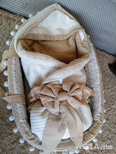 Детское одеяло и корзина для малыша