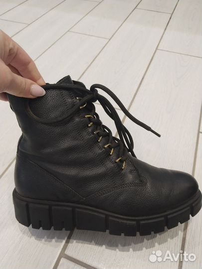 Ботинки демисезонные женские 36 размер