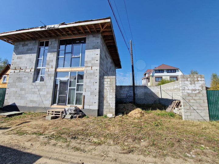 Дом 144 м² на участке 6,1 сот.