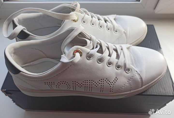 Tommy hilfiger кеды