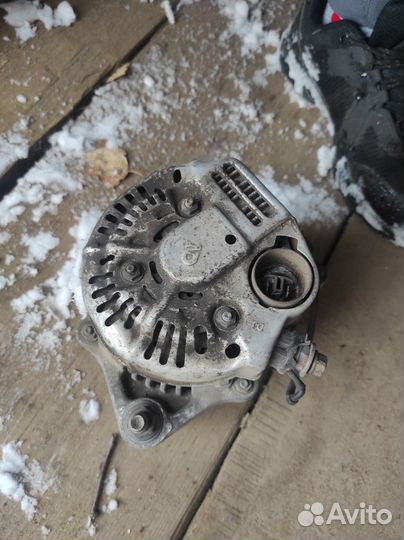 Генератор toyota Марк 2