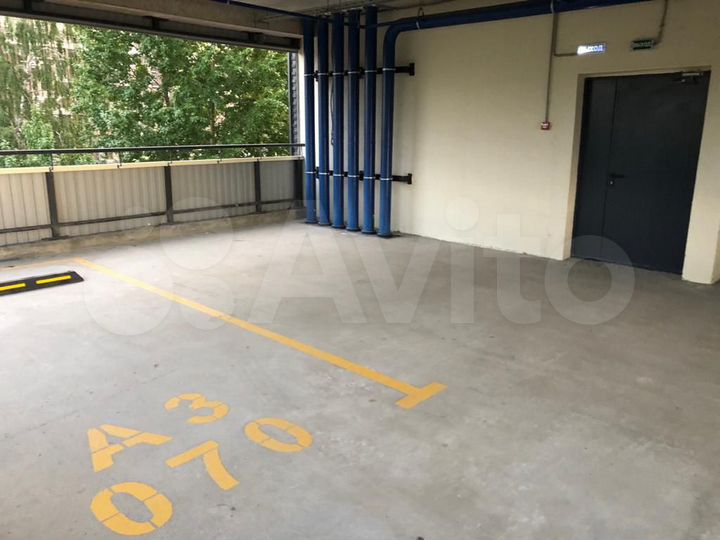 Машиноместо, 20 м²