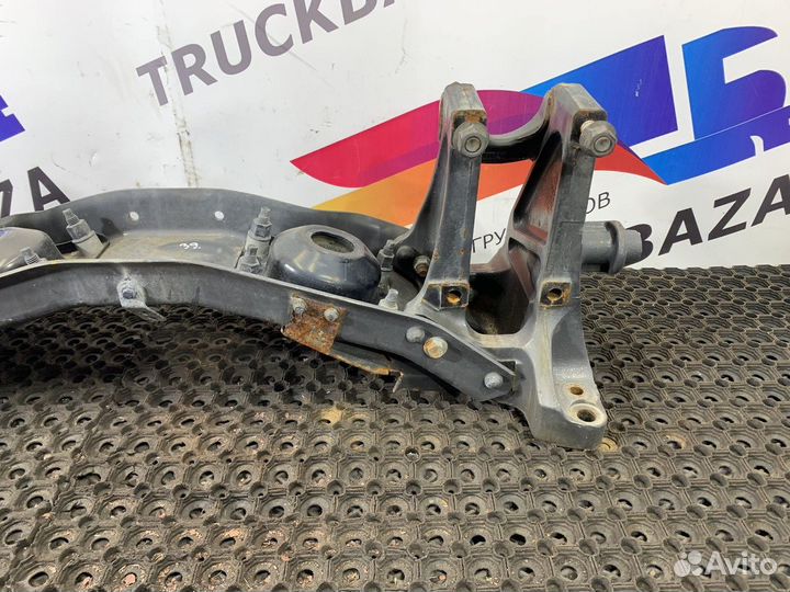 21332947 Траверса рамы передняя поперечная