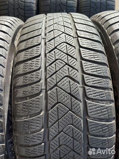 Pirelli Winter Sottozero 3 245/50 R19