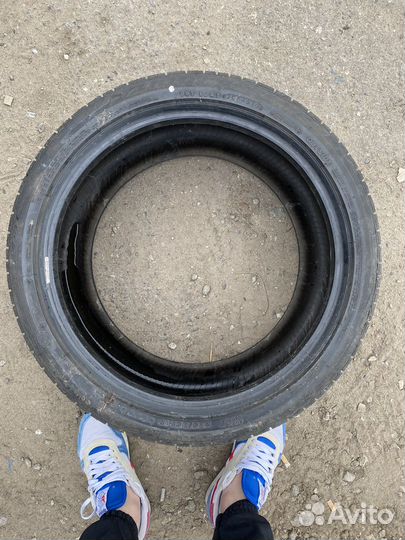 Bridgestone Potenza RE010 275/35 R18 97Y