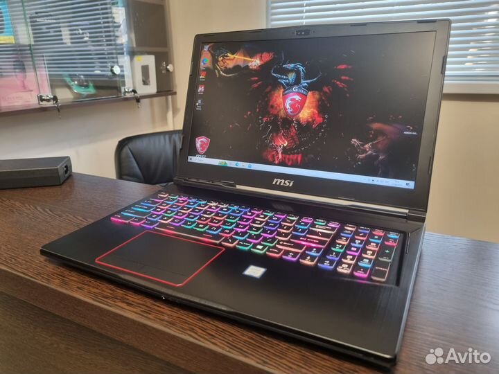 MSI GE63VR 7RF Raider (GTX 1070 8гб)