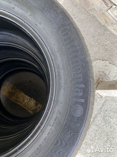 Continental ComfortContact - 5 215/65 R16