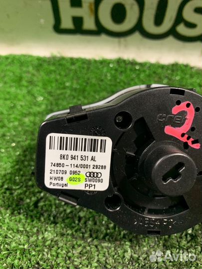 Переключатель света фар Audi A4 B8 CDN 2010