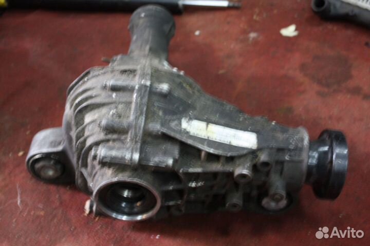 Редуктор передний Mercedes W166 3.27