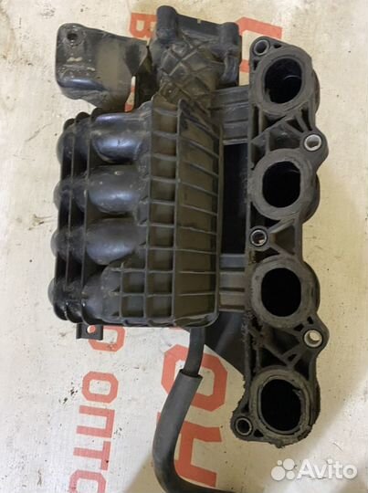 Впускной коллектор mitsubishi lancer 10