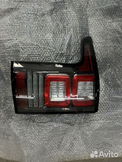 Фонарь задний левый renge rover