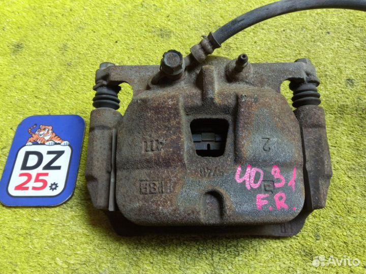 Суппорт передний правый Toyota Town Ace/Lite Ace