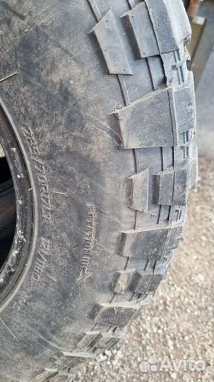 Bontyre Stalker M/T 285/70 R17 118Q