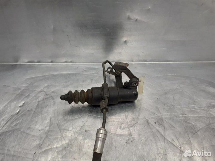 Цилиндр сцепления рабочий Volkswagen Passat B5