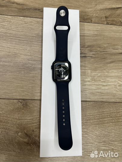 Часы Apple Watch 6