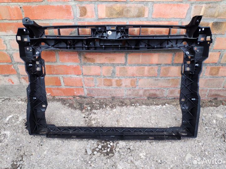 Передняя панель телевизор volkswagen jetta 7