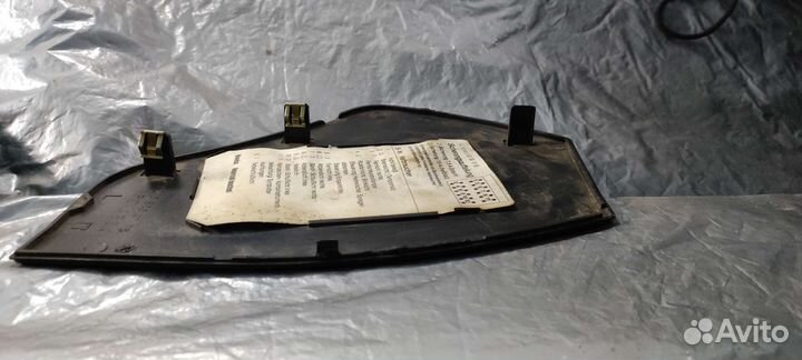 Чёрные боковые заглушки W210