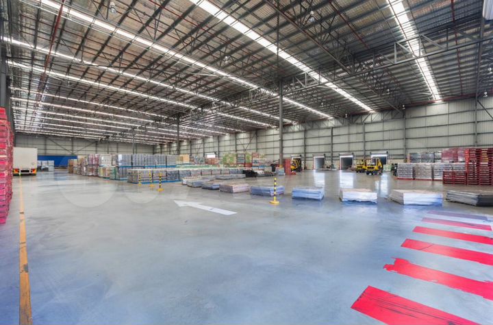 Склад, 2300 м²