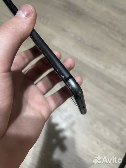 iPhone 8 Plus, 64 ГБ