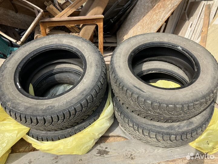 Pirelli Formula Ice 185/70 R14 88T