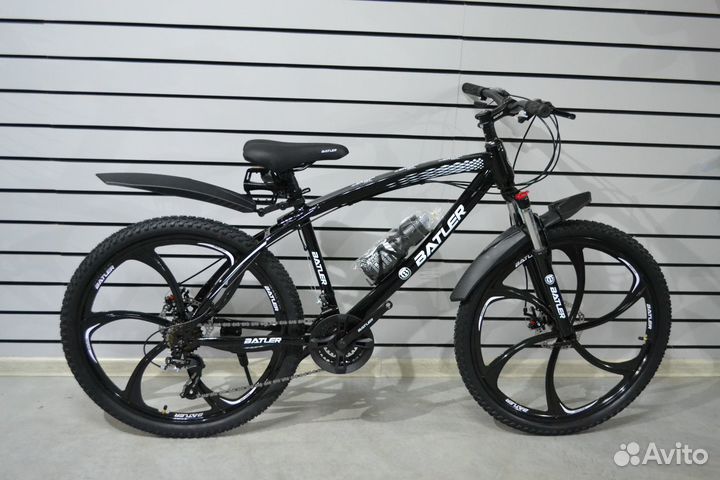 Велосипед на литых дисках 26 дюймов