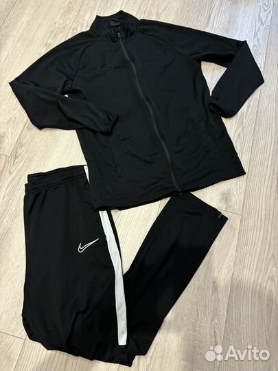 Спортивный костюм Nike Dri-FIT Academy