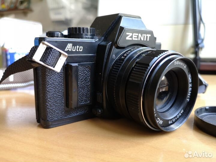 Фотоаппарат зеркальный Zenit Auto + Helios 44K-4