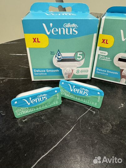 Сменные кассетты Gillette Venus Deluxe Smooth