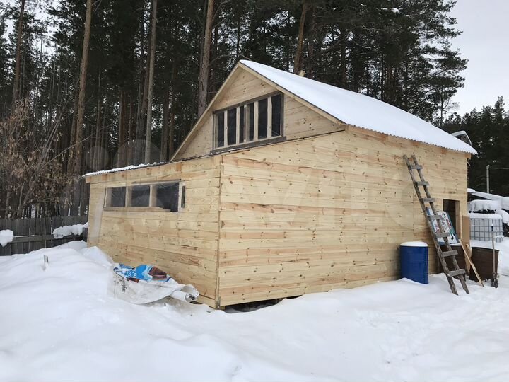 Дом 100 м² на участке 25 сот.