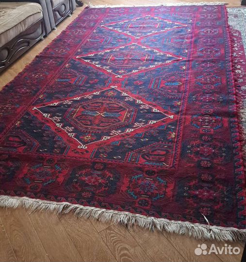 Ковер шерстяной