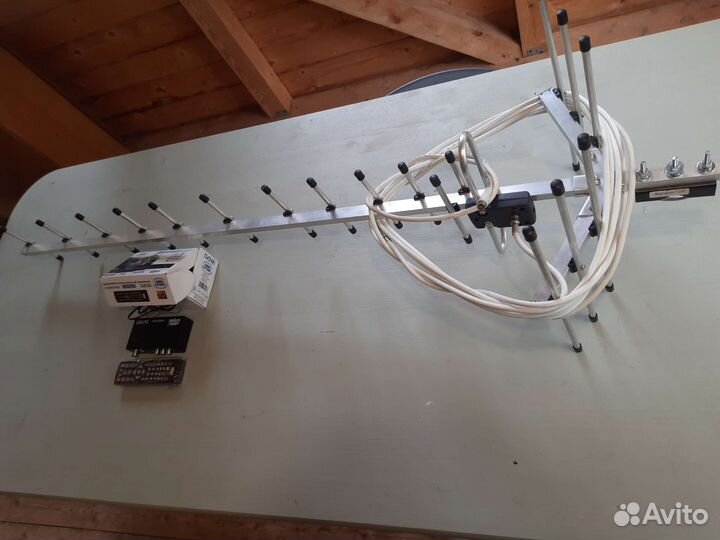 Антенна телевизионная уличная с приемником