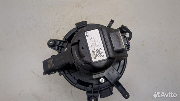 Двигатель отопителя Peugeot 3008 2020, 2021