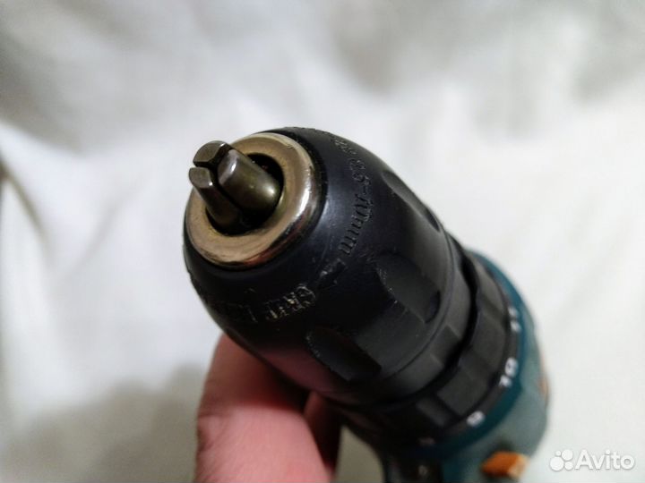 Шуруповерт bort -под ремонт/запчасти