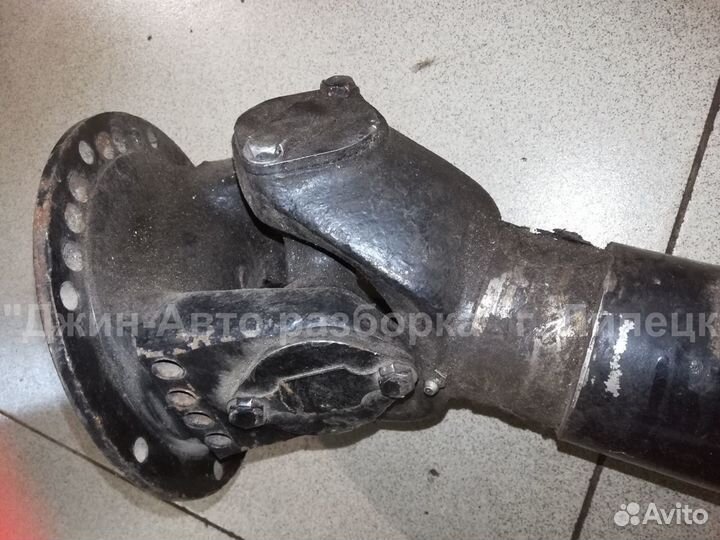 Кардан среднего моста краз -255Б 1175 мм