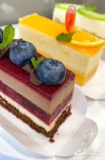 Нарезные пирожные