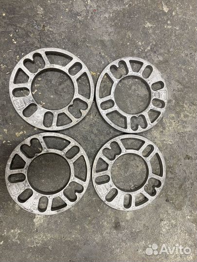 Колесные проставки на Ваз