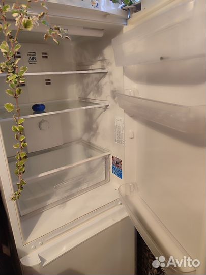 Продам холодильник бу