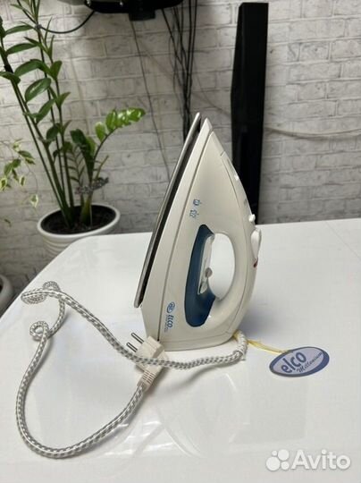 Утюг новый
