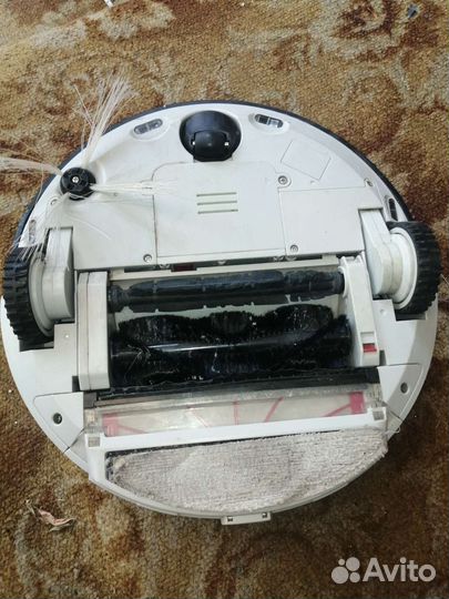 Робот пылесос