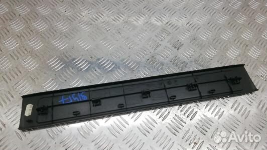 Накладка порога внутренняя правая jaguar XF (X250)