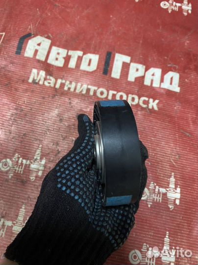 Volkswagen transporter Ролик обводной